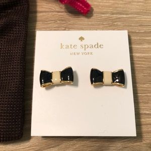 Kate Spade earrings b&w bow studs